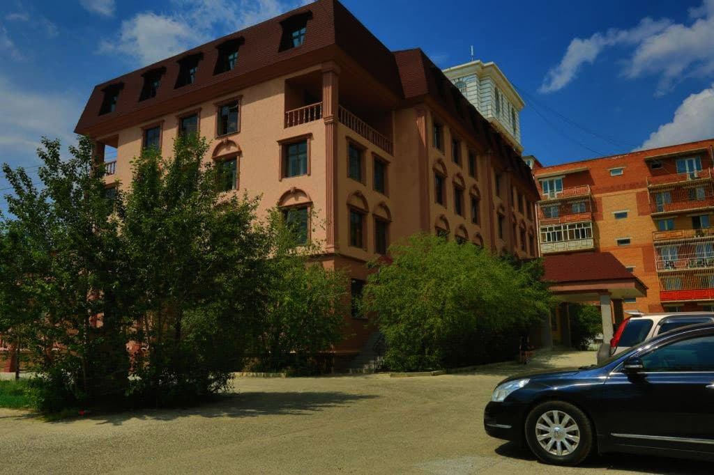 Mika Hotel