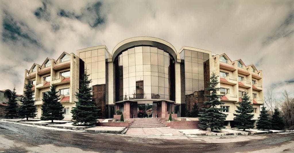 Nork Residence